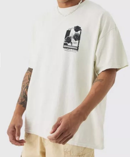 Oversized Graphics T-Shirts 12