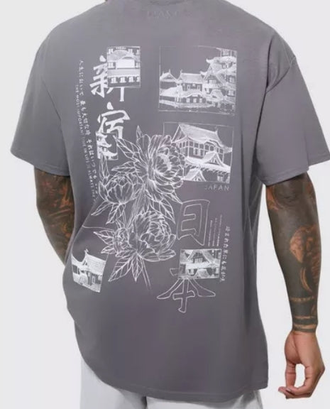 Oversized Graphics T-Shirts 9